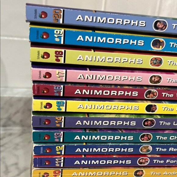1990s Animorphs Book Series Collection Complete 1-20 + Extras Teen Chapter Paper - Picture 3 of 11